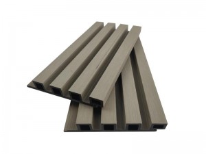 Heißer Verkauf WPC Wandverkleidung hohl 4 quadratische Löcher 170x26mm mehrfarbig hochwertige Holzfaser HDPE wasserdicht für Außendekoration